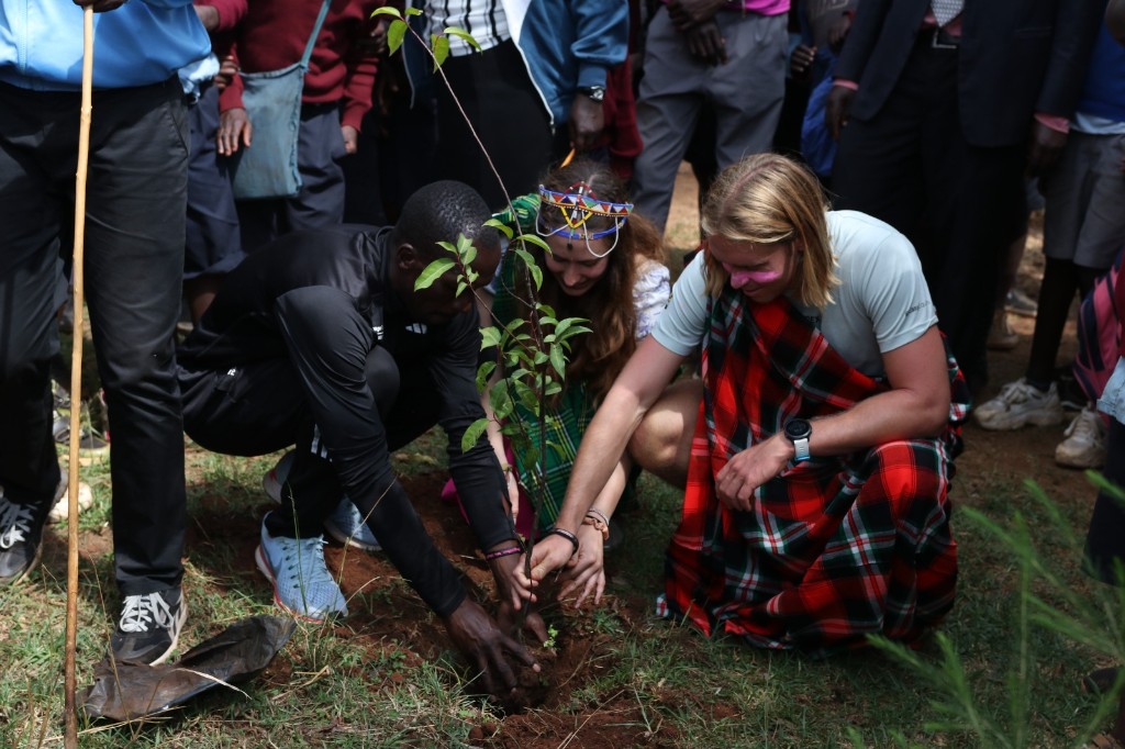 Planting a tree with the local community